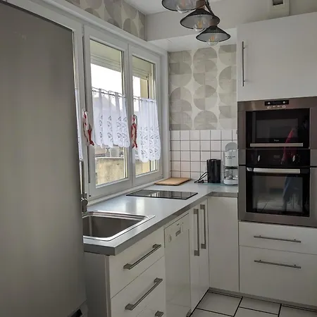 Apartment Spacieux 2 *